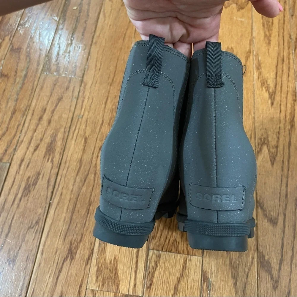 Sorel Joan Of Arctic Wedge Chelsea Boot